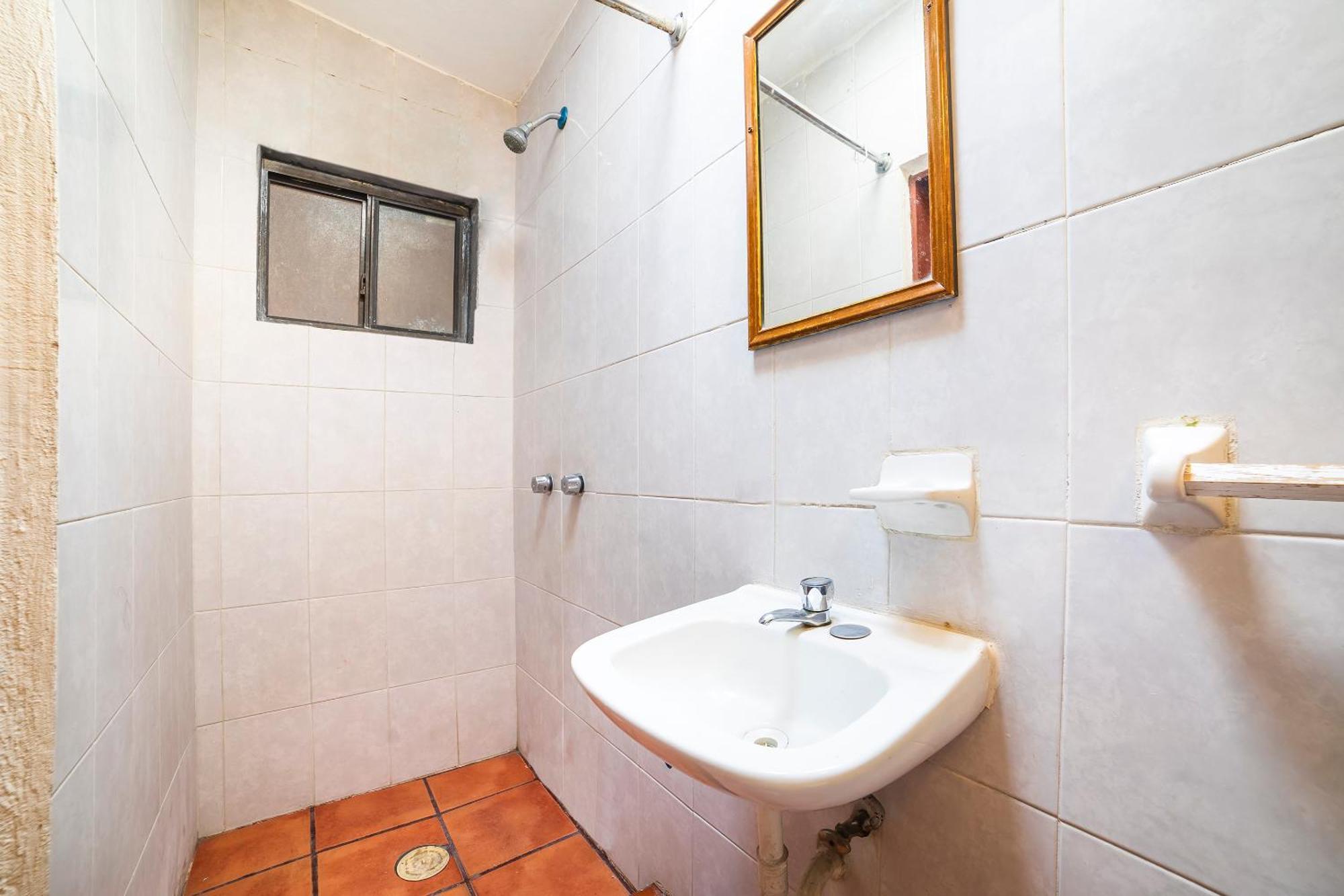 Capital O Hotel Casa Blanca سيلايا المظهر الخارجي الصورة